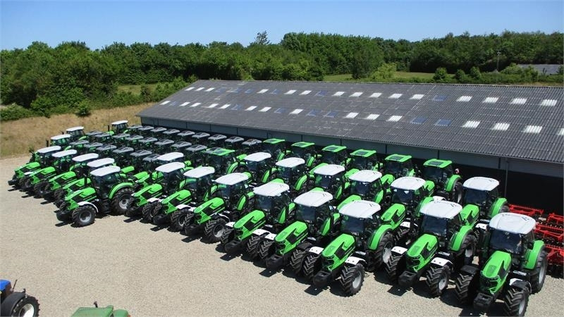 Deutz-fahr Agrotron 6205G New and Unused tractor - Traktor: slika Deutz-fahr Agrotron 6205G New and Unused tractor - Traktor Deutz-fahr Agrotron 6205G New and Unused tractor - Traktor: slika Deutz-fahr Agrotron 6205G New and Unused tractor - Traktor