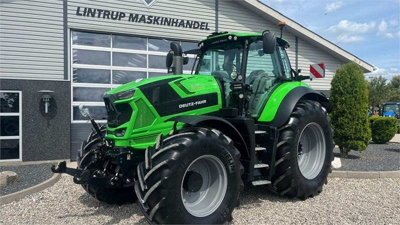 Deutz-fahr Agrotron 8280 TTV Stage V Warrior med fuld affjedr - Traktor: slika Deutz-fahr Agrotron 8280 TTV Stage V Warrior med fuld affjedr - Traktor Deutz-fahr Agrotron 8280 TTV Stage V Warrior med fuld affjedr - Traktor: slika Deutz-fahr Agrotron 8280 TTV Stage V Warrior med fuld affjedr - Traktor