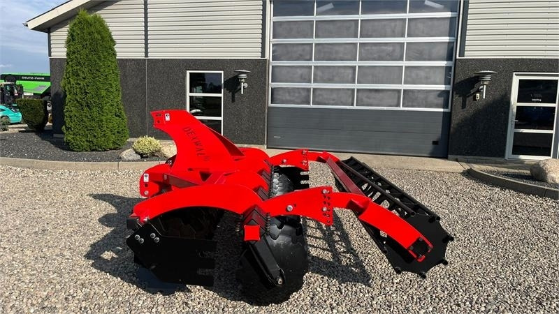 Dexwal Mamut 3 m Med rørpakkervalse og 560mm tallerkner - Tanjurača: slika Dexwal Mamut 3 m Med rørpakkervalse og 560mm tallerkner - Tanjurača Dexwal Mamut 3 m Med rørpakkervalse og 560mm tallerkner - Tanjurača: slika Dexwal Mamut 3 m Med rørpakkervalse og 560mm tallerkner - Tanjurača