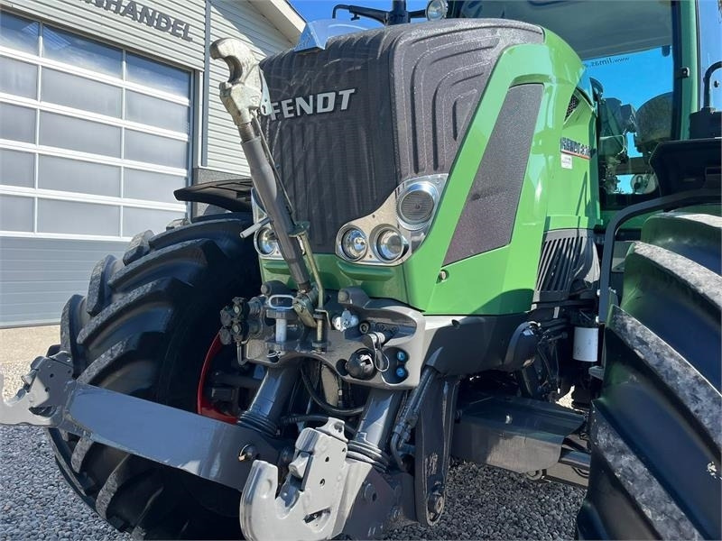 Fendt 826 Vario Pæn godt udstyret traktor. - Traktor: slika Fendt 826 Vario Pæn godt udstyret traktor. - Traktor Fendt 826 Vario Pæn godt udstyret traktor. - Traktor: slika Fendt 826 Vario Pæn godt udstyret traktor. - Traktor