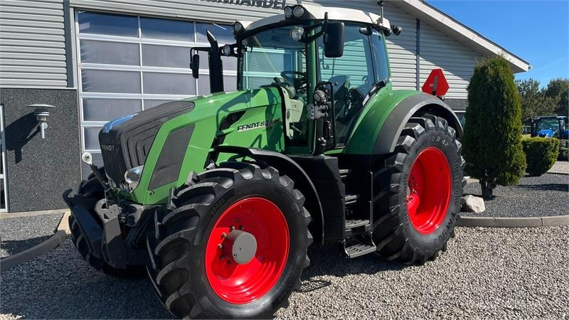 Fendt 828 Profi model. Meget flot traktor med nye fordæ - Traktor: slika Fendt 828 Profi model. Meget flot traktor med nye fordæ - Traktor Fendt 828 Profi model. Meget flot traktor med nye fordæ - Traktor: slika Fendt 828 Profi model. Meget flot traktor med nye fordæ - Traktor