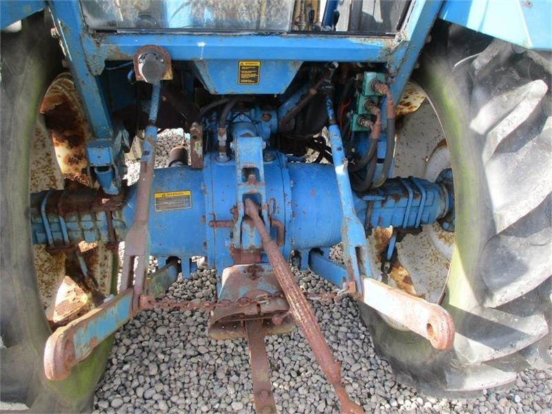 Ford 4610 Med frontlæsser - Traktor: slika Ford 4610 Med frontlæsser - Traktor Ford 4610 Med frontlæsser - Traktor: slika Ford 4610 Med frontlæsser - Traktor