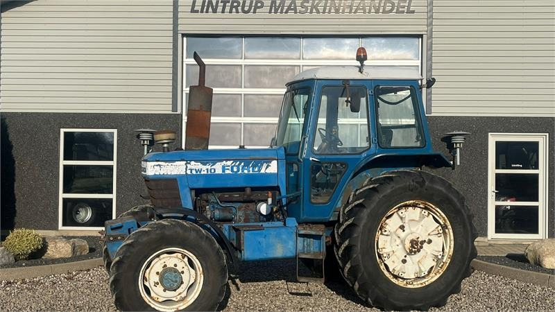Ford TW10 Meget original 4wd Ford TW10. - Traktor: slika Ford TW10 Meget original 4wd Ford TW10. - Traktor Ford TW10 Meget original 4wd Ford TW10. - Traktor: slika Ford TW10 Meget original 4wd Ford TW10. - Traktor