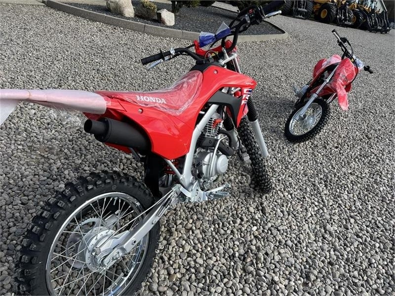 Honda CRF 125 FB Den helt nye model - ATV/ Quad vozilo: slika Honda CRF 125 FB Den helt nye model - ATV/ Quad vozilo Honda CRF 125 FB Den helt nye model - ATV/ Quad vozilo: slika Honda CRF 125 FB Den helt nye model - ATV/ Quad vozilo