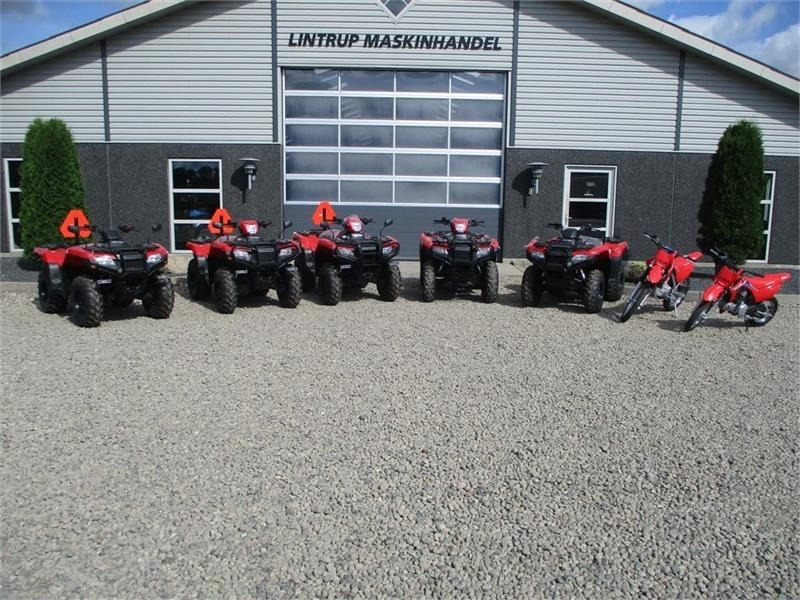 Traktor Honda TRX 520 FE Traktor STORT LAGER AF HONDA ATV. Vi h: slika Traktor Honda TRX 520 FE Traktor STORT LAGER AF HONDA ATV. Vi h