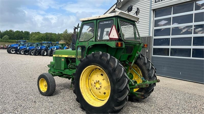 John Deere 3130 - Traktor: slika John Deere 3130 - Traktor John Deere 3130 - Traktor: slika John Deere 3130 - Traktor