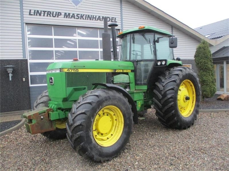John Deere 4755 En rigtig kraftkarl med den store 7,6L motor - Traktor: slika John Deere 4755 En rigtig kraftkarl med den store 7,6L motor - Traktor John Deere 4755 En rigtig kraftkarl med den store 7,6L motor - Traktor: slika John Deere 4755 En rigtig kraftkarl med den store 7,6L motor - Traktor