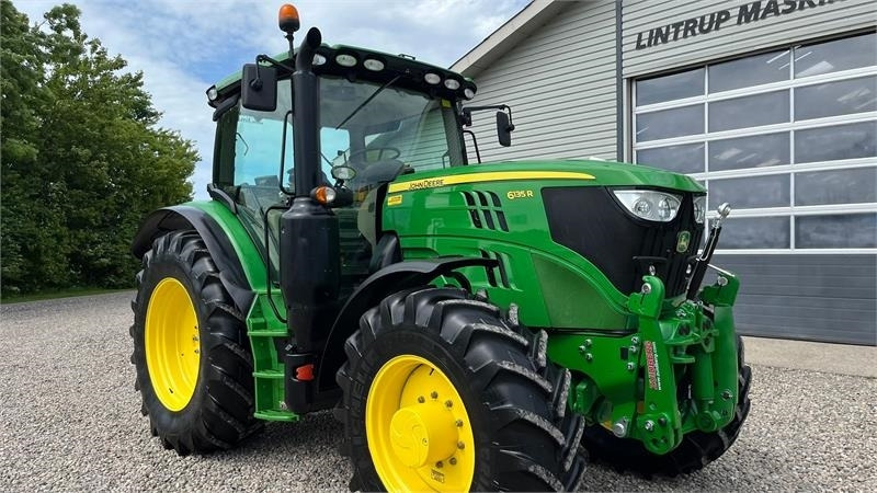 Traktor John Deere 6135R Krybegear, frontlift, TLS Affjedret foraksel: slika Traktor John Deere 6135R Krybegear, frontlift, TLS Affjedret foraksel