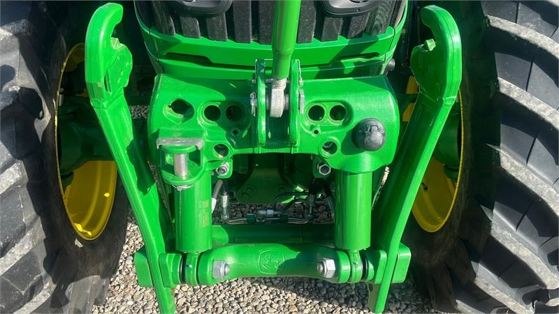John Deere 6155M KUN 980 timer, med frontlift og evt. GPS - Traktor: slika John Deere 6155M KUN 980 timer, med frontlift og evt. GPS - Traktor John Deere 6155M KUN 980 timer, med frontlift og evt. GPS - Traktor: slika John Deere 6155M KUN 980 timer, med frontlift og evt. GPS - Traktor
