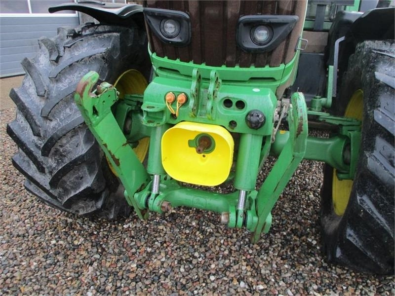 John Deere 6170M Med frontlift og frontPTO - Traktor: slika John Deere 6170M Med frontlift og frontPTO - Traktor John Deere 6170M Med frontlift og frontPTO - Traktor: slika John Deere 6170M Med frontlift og frontPTO - Traktor