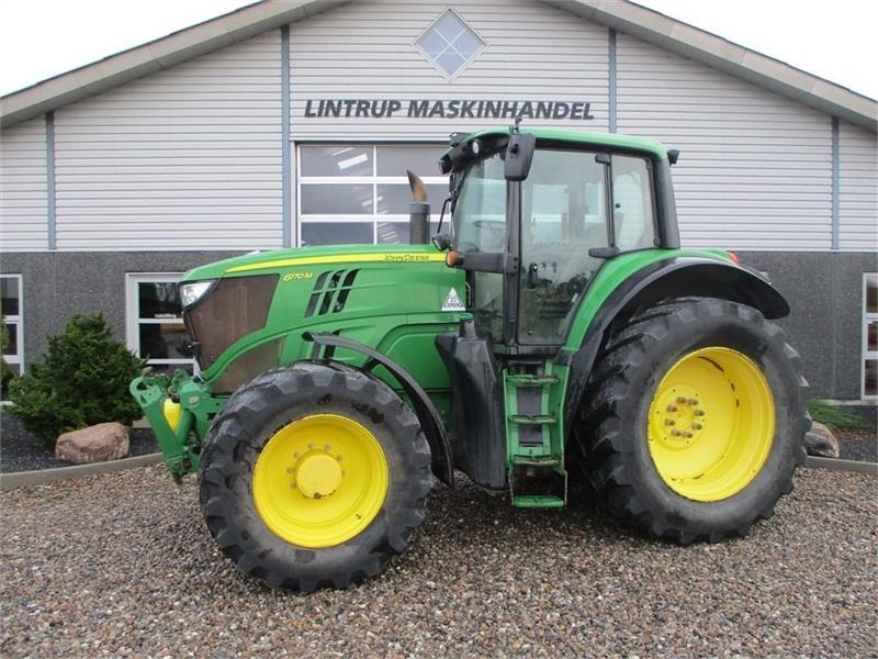John Deere 6170M Med frontlift og frontPTO - Traktor: slika John Deere 6170M Med frontlift og frontPTO - Traktor John Deere 6170M Med frontlift og frontPTO - Traktor: slika John Deere 6170M Med frontlift og frontPTO - Traktor