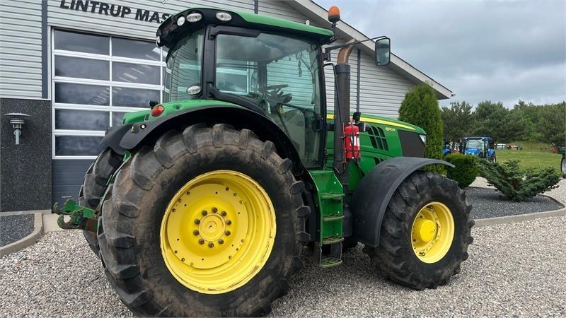 Traktor John Deere 6170R AutoPower med frontlift: slika Traktor John Deere 6170R AutoPower med frontlift
