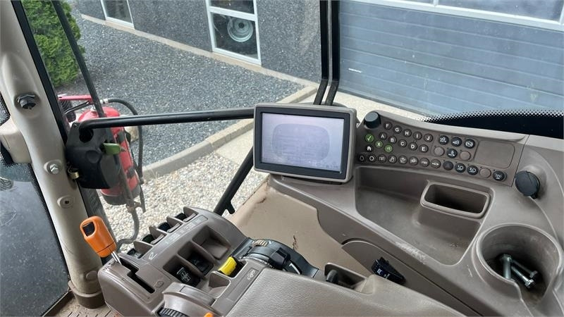 Traktor John Deere 6170R AutoPower med frontlift: slika Traktor John Deere 6170R AutoPower med frontlift