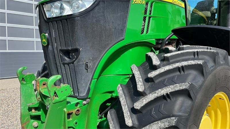 John Deere 7280R Næsten nye dæk, Autopower og frontlift - Traktor: slika John Deere 7280R Næsten nye dæk, Autopower og frontlift - Traktor John Deere 7280R Næsten nye dæk, Autopower og frontlift - Traktor: slika John Deere 7280R Næsten nye dæk, Autopower og frontlift - Traktor
