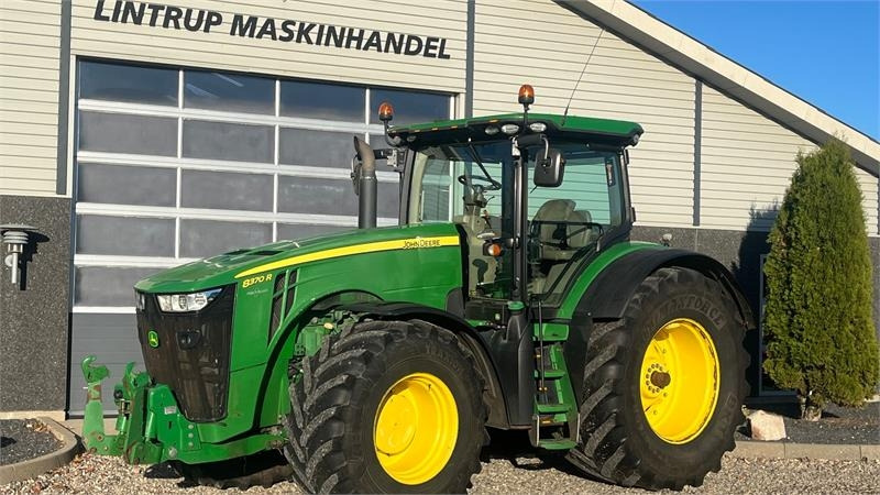 John Deere 8370R Med frontlift og fuld servicehistorik - Traktor: slika John Deere 8370R Med frontlift og fuld servicehistorik - Traktor John Deere 8370R Med frontlift og fuld servicehistorik - Traktor: slika John Deere 8370R Med frontlift og fuld servicehistorik - Traktor