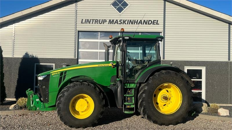 John Deere 8370R Med frontlift og fuld servicehistorik - Traktor: slika John Deere 8370R Med frontlift og fuld servicehistorik - Traktor John Deere 8370R Med frontlift og fuld servicehistorik - Traktor: slika John Deere 8370R Med frontlift og fuld servicehistorik - Traktor