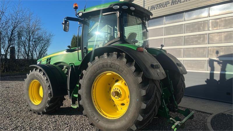 John Deere 8370R Med frontlift og fuld servicehistorik - Traktor: slika John Deere 8370R Med frontlift og fuld servicehistorik - Traktor John Deere 8370R Med frontlift og fuld servicehistorik - Traktor: slika John Deere 8370R Med frontlift og fuld servicehistorik - Traktor
