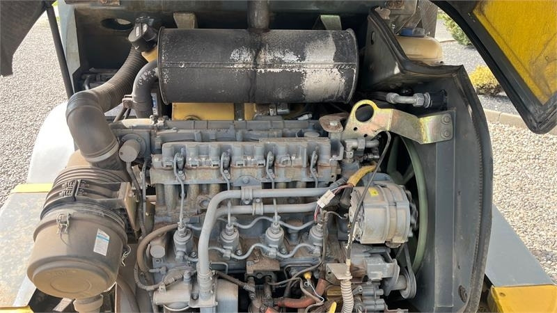 Kramer 750T Allrad med pallegafler og adabter. Med telesk - Utovarivač na kotačima: slika Kramer 750T Allrad med pallegafler og adabter. Med telesk - Utovarivač na kotačima Kramer 750T Allrad med pallegafler og adabter. Med telesk - Utovarivač na kotačima: slika Kramer 750T Allrad med pallegafler og adabter. Med telesk - Utovarivač na kotačima