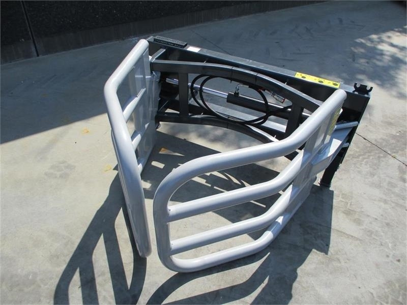 Limas Balletang med EURO - Korpa za Građevinski strojevi: slika Limas Balletang med EURO - Korpa za Građevinski strojevi Limas Balletang med EURO - Korpa za Građevinski strojevi: slika Limas Balletang med EURO - Korpa za Građevinski strojevi