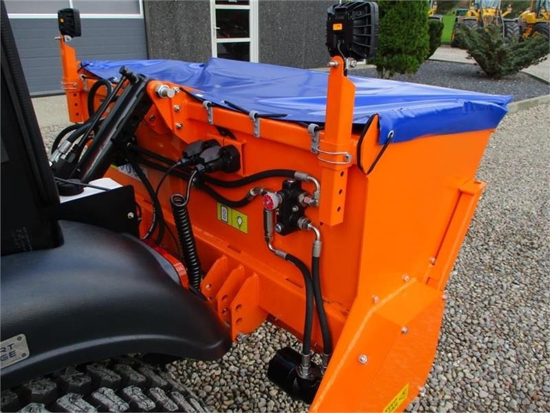 Limas SSP160 Selvlæssende og med lys - Posipač pijeska/ Soli za Namjenska/ Posebna vozila: slika Limas SSP160 Selvlæssende og med lys - Posipač pijeska/ Soli za Namjenska/ Posebna vozila Limas SSP160 Selvlæssende og med lys - Posipač pijeska/ Soli za Namjenska/ Posebna vozila: slika Limas SSP160 Selvlæssende og med lys - Posipač pijeska/ Soli za Namjenska/ Posebna vozila