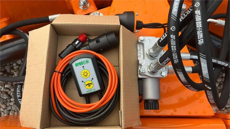 Limas Vario SHL 300 Med lys - Ralica za snijeg za Poljoprivredni strojevi: slika Limas Vario SHL 300 Med lys - Ralica za snijeg za Poljoprivredni strojevi Limas Vario SHL 300 Med lys - Ralica za snijeg za Poljoprivredni strojevi: slika Limas Vario SHL 300 Med lys - Ralica za snijeg za Poljoprivredni strojevi