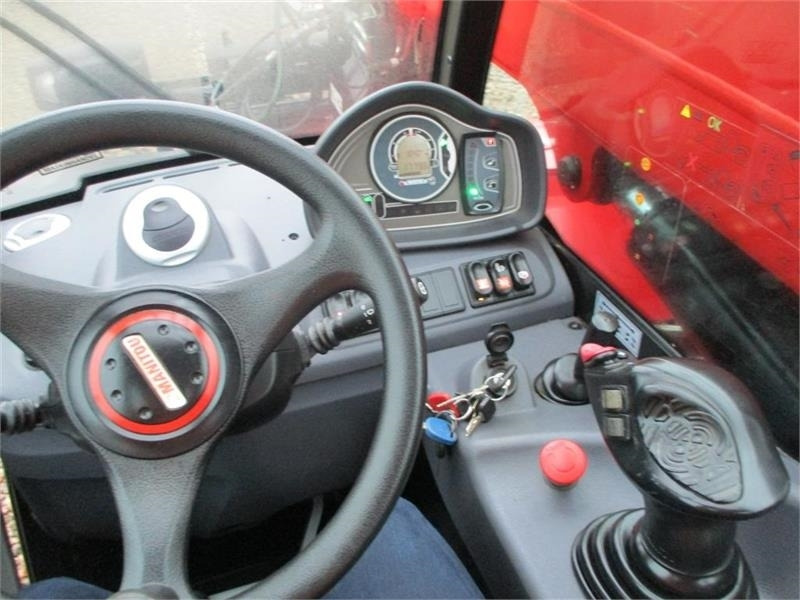 Manitou MT625H Comfort Dansk maskine, med hydrauliske pall - Teleskopski rukovatelj: slika Manitou MT625H Comfort Dansk maskine, med hydrauliske pall - Teleskopski rukovatelj Manitou MT625H Comfort Dansk maskine, med hydrauliske pall - Teleskopski rukovatelj: slika Manitou MT625H Comfort Dansk maskine, med hydrauliske pall - Teleskopski rukovatelj