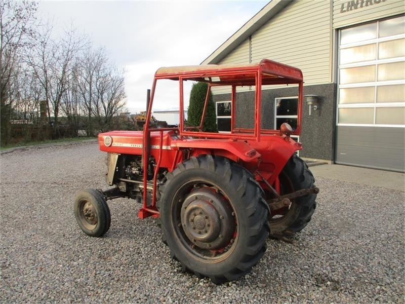Massey Ferguson 165 - Traktor: slika Massey Ferguson 165 - Traktor Massey Ferguson 165 - Traktor: slika Massey Ferguson 165 - Traktor