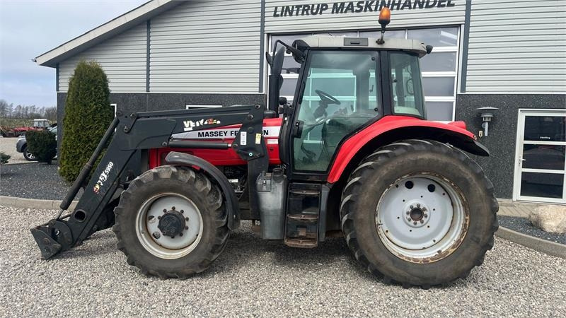 Traktor Massey Ferguson 6480 Dyna 4 Med frontlift og frontlæsser: slika Traktor Massey Ferguson 6480 Dyna 4 Med frontlift og frontlæsser