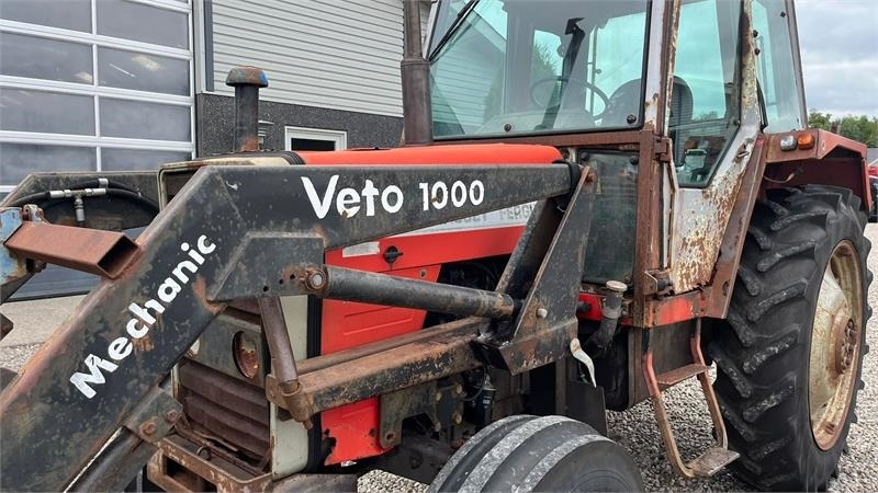 Massey Ferguson 690 Speedshift med frontlæsser - Traktor: slika Massey Ferguson 690 Speedshift med frontlæsser - Traktor Massey Ferguson 690 Speedshift med frontlæsser - Traktor: slika Massey Ferguson 690 Speedshift med frontlæsser - Traktor