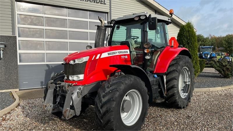 Massey Ferguson 7718 Dyna VT Med frontlift og frontPTO - Traktor: slika Massey Ferguson 7718 Dyna VT Med frontlift og frontPTO - Traktor Massey Ferguson 7718 Dyna VT Med frontlift og frontPTO - Traktor: slika Massey Ferguson 7718 Dyna VT Med frontlift og frontPTO - Traktor