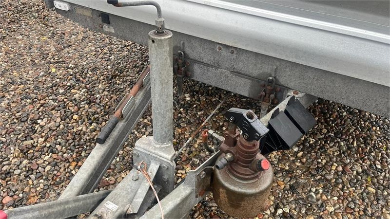 Selandia Maskintrailer med vip og rampe med hydrau - Prikolica plato/ Otvoreni sanduk: slika Selandia Maskintrailer med vip og rampe med hydrau - Prikolica plato/ Otvoreni sanduk Selandia Maskintrailer med vip og rampe med hydrau - Prikolica plato/ Otvoreni sanduk: slika Selandia Maskintrailer med vip og rampe med hydrau - Prikolica plato/ Otvoreni sanduk