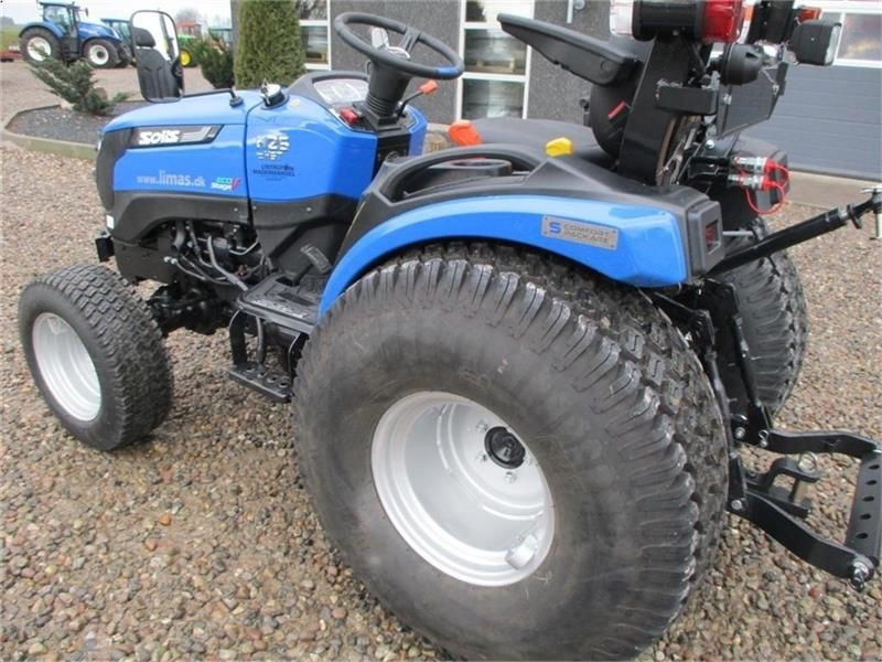 Traktor Solis 26 HST Hydrostat Turf hjul.: slika Traktor Solis 26 HST Hydrostat Turf hjul.