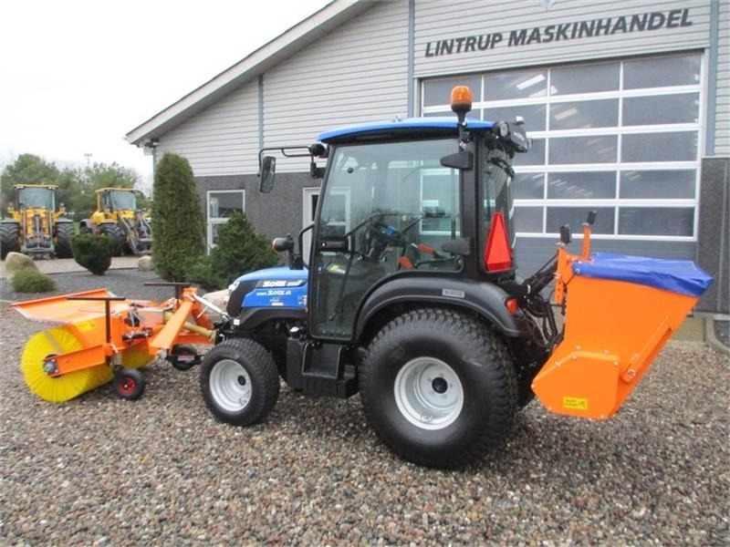 Traktor Solis 26 HST Snow Edition med frontlift, front PTO, Thyr: slika Traktor Solis 26 HST Snow Edition med frontlift, front PTO, Thyr