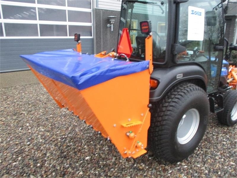 Traktor Solis 26 HST Snow Edition med frontlift, front PTO, Thyr: slika Traktor Solis 26 HST Snow Edition med frontlift, front PTO, Thyr