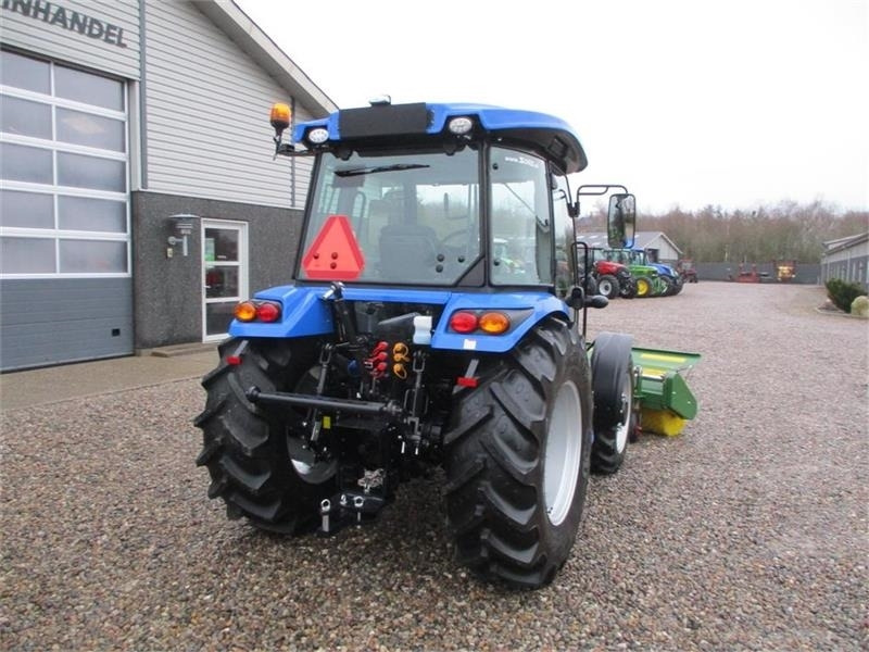 Traktor Solis 60 Med frontlift, frontPTO og Thyregod kost: slika Traktor Solis 60 Med frontlift, frontPTO og Thyregod kost