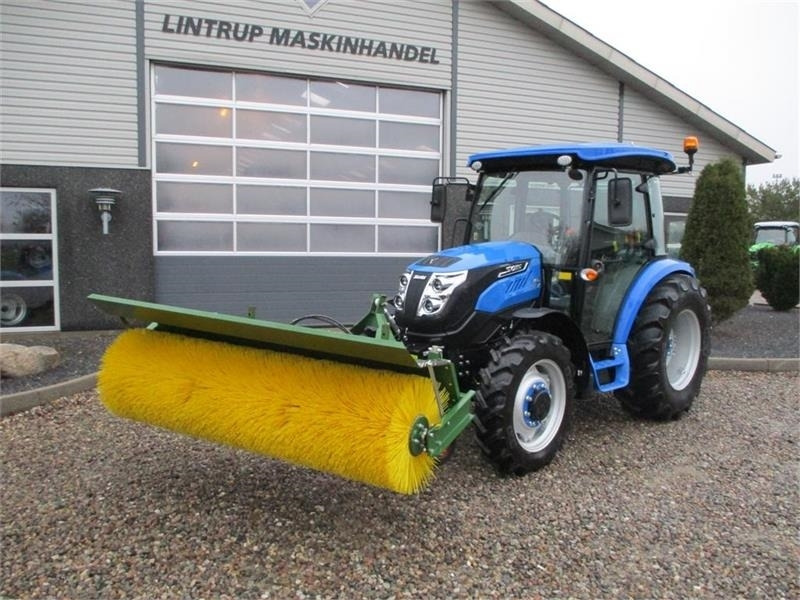 Solis 60 Med frontlift, frontPTO og Thyregod kost - Traktor: slika Solis 60 Med frontlift, frontPTO og Thyregod kost - Traktor Solis 60 Med frontlift, frontPTO og Thyregod kost - Traktor: slika Solis 60 Med frontlift, frontPTO og Thyregod kost - Traktor