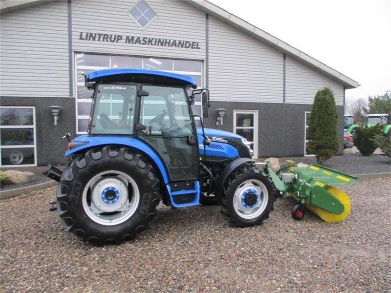 Traktor Solis 60 Med frontlift, frontPTO og Thyregod kost: slika Traktor Solis 60 Med frontlift, frontPTO og Thyregod kost