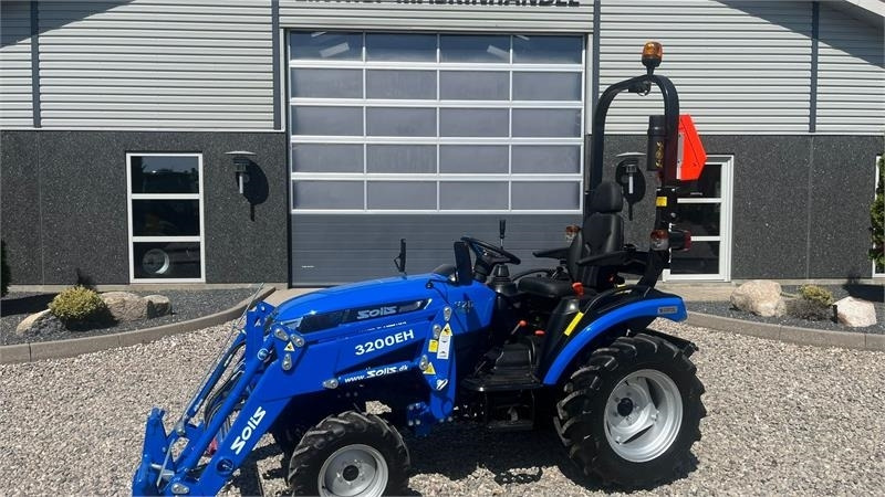 Solis H26 HST Med Frontlæsser - Općinski traktor: slika Solis H26 HST Med Frontlæsser - Općinski traktor Solis H26 HST Med Frontlæsser - Općinski traktor: slika Solis H26 HST Med Frontlæsser - Općinski traktor