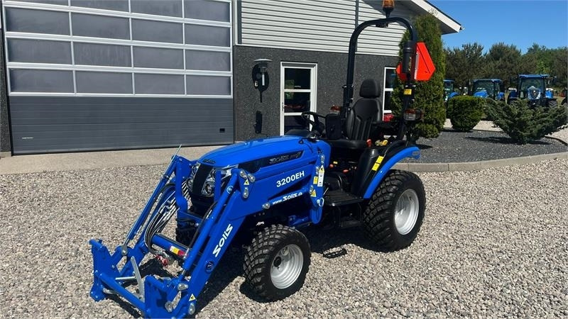 Solis H26 HST Med Frontlæsser og GardenPro dæk - Traktor: slika Solis H26 HST Med Frontlæsser og GardenPro dæk - Traktor Solis H26 HST Med Frontlæsser og GardenPro dæk - Traktor: slika Solis H26 HST Med Frontlæsser og GardenPro dæk - Traktor