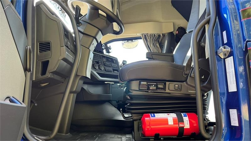 Volvo FH 540 Globetrotter XL, fuld luft affjedring og Al - Tegljač: slika Volvo FH 540 Globetrotter XL, fuld luft affjedring og Al - Tegljač Volvo FH 540 Globetrotter XL, fuld luft affjedring og Al - Tegljač: slika Volvo FH 540 Globetrotter XL, fuld luft affjedring og Al - Tegljač