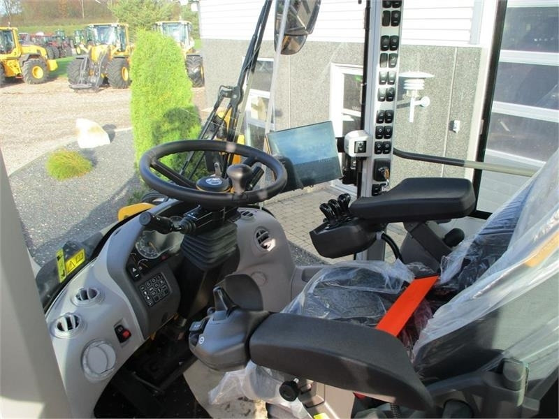 Volvo L 70 H H2 BEMÆRK MED GARANTI FRA VOLVO FREM TIL DE - Utovarivač na kotačima: slika Volvo L 70 H H2 BEMÆRK MED GARANTI FRA VOLVO FREM TIL DE - Utovarivač na kotačima Volvo L 70 H H2 BEMÆRK MED GARANTI FRA VOLVO FREM TIL DE - Utovarivač na kotačima: slika Volvo L 70 H H2 BEMÆRK MED GARANTI FRA VOLVO FREM TIL DE - Utovarivač na kotačima