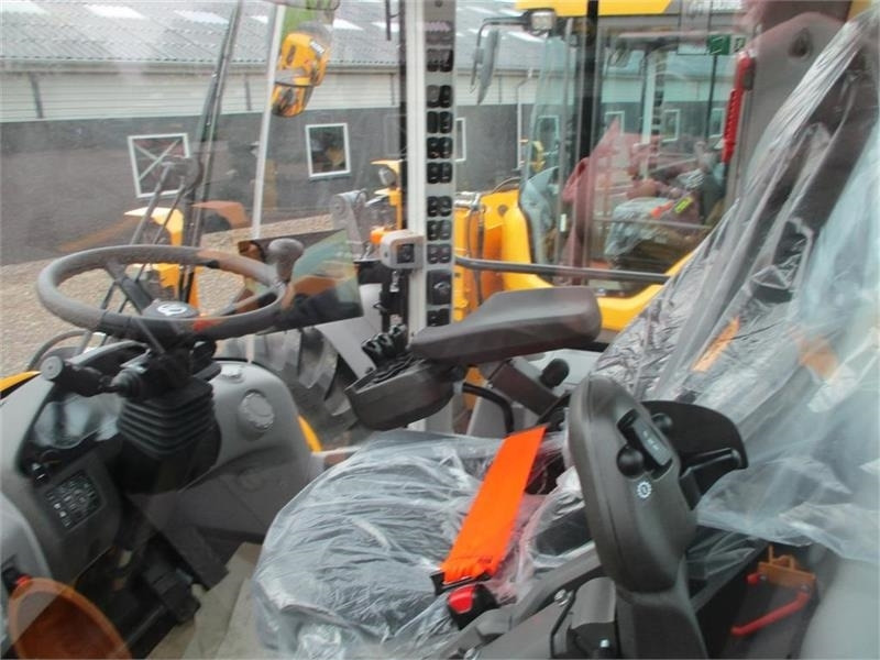 Utovarivač na kotačima Volvo L 70 H H2 BEMÆRK MED GARANTI FRA VOLVO FREM TIL DE: slika Utovarivač na kotačima Volvo L 70 H H2 BEMÆRK MED GARANTI FRA VOLVO FREM TIL DE