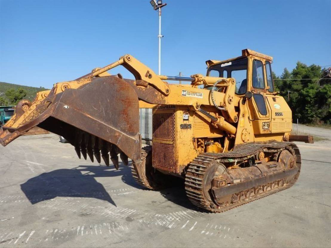 Utovarivač gusjeničar Caterpillar CAT 955L WITH RIPPER: slika Utovarivač gusjeničar Caterpillar CAT 955L WITH RIPPER