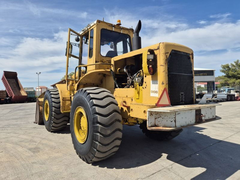 Caterpillar CAT 966C Wheeloader With Airco - Utovarivač na kotačima: slika Caterpillar CAT 966C Wheeloader With Airco - Utovarivač na kotačima Caterpillar CAT 966C Wheeloader With Airco - Utovarivač na kotačima: slika Caterpillar CAT 966C Wheeloader With Airco - Utovarivač na kotačima