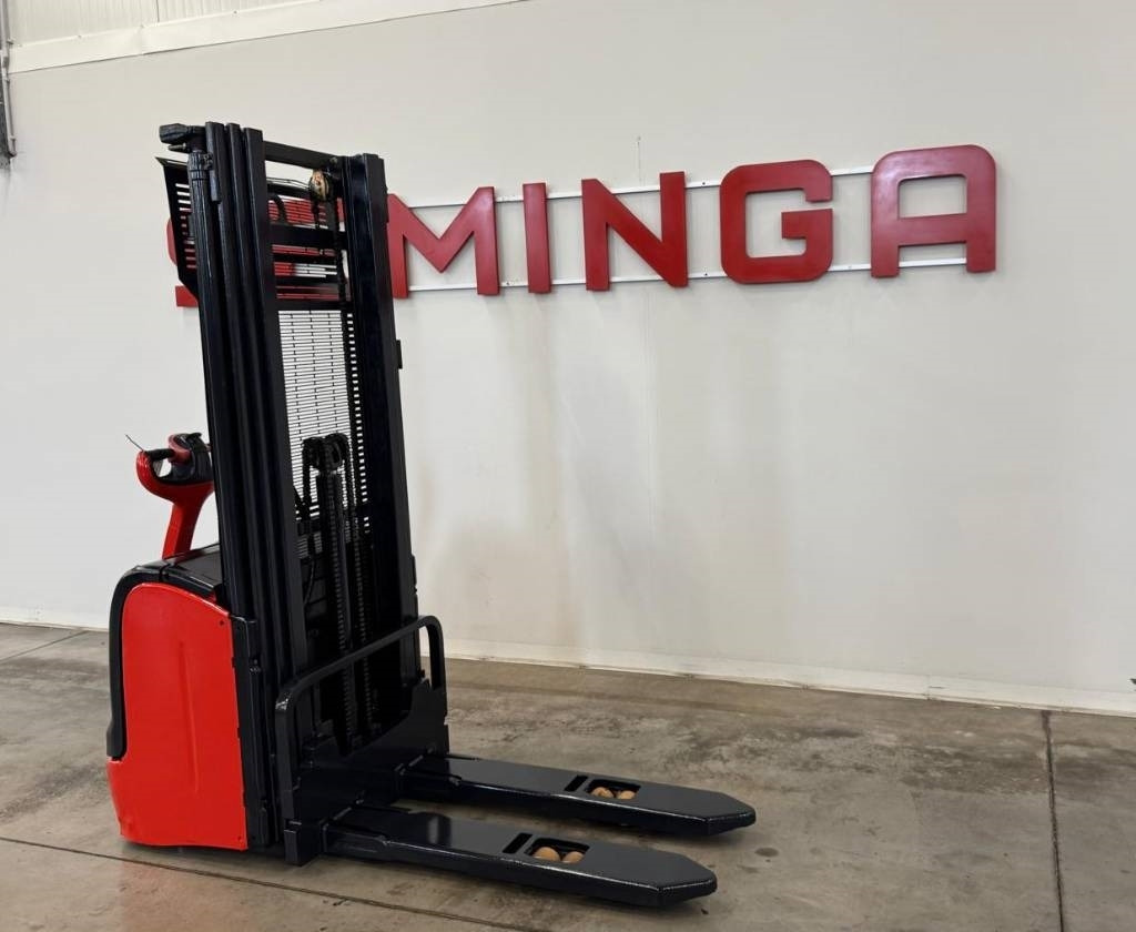 Linde 10750 L16 - Viličar: slika Linde 10750 L16 - Viličar Linde 10750 L16 - Viličar: slika Linde 10750 L16 - Viličar