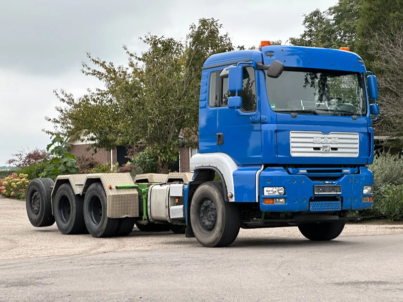 MAN TGA 35.480 8x4!!TRIPLE CHASSIS!! - Kamion-šasija: slika MAN TGA 35.480 8x4!!TRIPLE CHASSIS!! - Kamion-šasija MAN TGA 35.480 8x4!!TRIPLE CHASSIS!! - Kamion-šasija: slika MAN TGA 35.480 8x4!!TRIPLE CHASSIS!! - Kamion-šasija