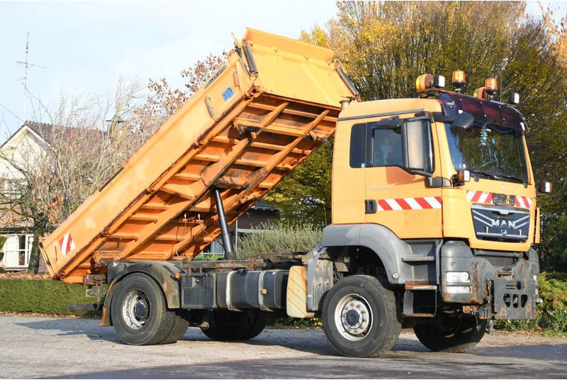 MAN TGS 18.320 AK!!4X4!! KIPPER MEILLER!!KOMMUNAL LKW!!KLIMA - Kiper: slika MAN TGS 18.320 AK!!4X4!! KIPPER MEILLER!!KOMMUNAL LKW!!KLIMA - Kiper MAN TGS 18.320 AK!!4X4!! KIPPER MEILLER!!KOMMUNAL LKW!!KLIMA - Kiper: slika MAN TGS 18.320 AK!!4X4!! KIPPER MEILLER!!KOMMUNAL LKW!!KLIMA - Kiper