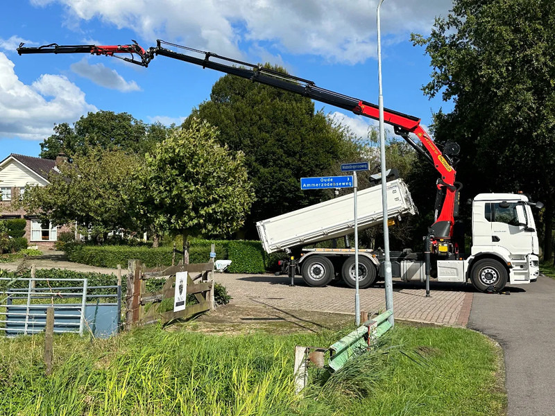 MAN TGS 26.430 2022!EURO6!! 6x2!! PALFINGER 23tm+JIB+LIER/WINCH!!DREISEITEN KIPPER/BORDMATIC!!9tkm - Kiper, Kamion s kranom: slika MAN TGS 26.430 2022!EURO6!! 6x2!! PALFINGER 23tm+JIB+LIER/WINCH!!DREISEITEN KIPPER/BORDMATIC!!9tkm - Kiper, Kamion s kranom MAN TGS 26.430 2022!EURO6!! 6x2!! PALFINGER 23tm+JIB+LIER/WINCH!!DREISEITEN KIPPER/BORDMATIC!!9tkm - Kiper, Kamion s kranom: slika MAN TGS 26.430 2022!EURO6!! 6x2!! PALFINGER 23tm+JIB+LIER/WINCH!!DREISEITEN KIPPER/BORDMATIC!!9tkm - Kiper, Kamion s kranom