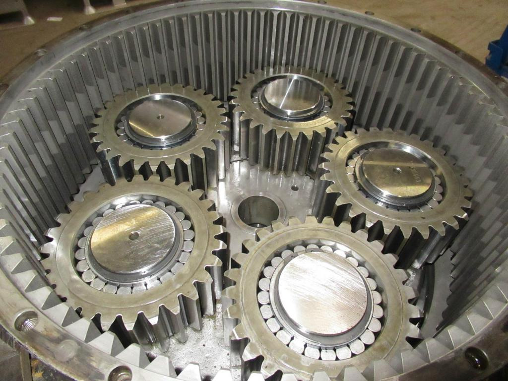 Bomag 05901319 - Reduktor pogona za Građevinski strojevi: slika Bomag 05901319 - Reduktor pogona za Građevinski strojevi Bomag 05901319 - Reduktor pogona za Građevinski strojevi: slika Bomag 05901319 - Reduktor pogona za Građevinski strojevi