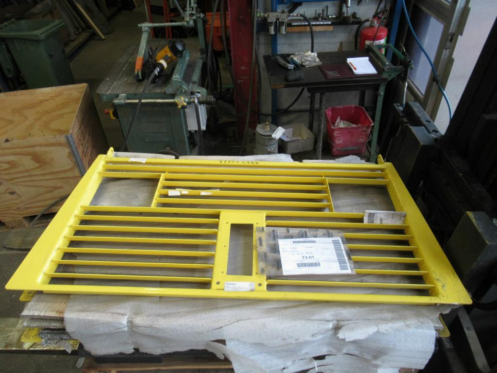 Bomag 57300801 - - Vrata i dijelovi za Građevinski strojevi: slika Bomag 57300801 - - Vrata i dijelovi za Građevinski strojevi Bomag 57300801 - - Vrata i dijelovi za Građevinski strojevi: slika Bomag 57300801 - - Vrata i dijelovi za Građevinski strojevi